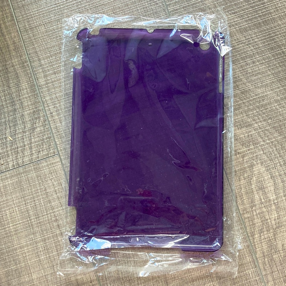 NWOT purple iPad mini shell